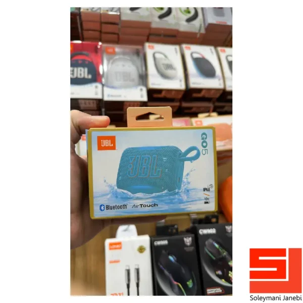jbl-go5-portable-speaker-11